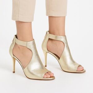 MICHEAL KORS Gold Heels